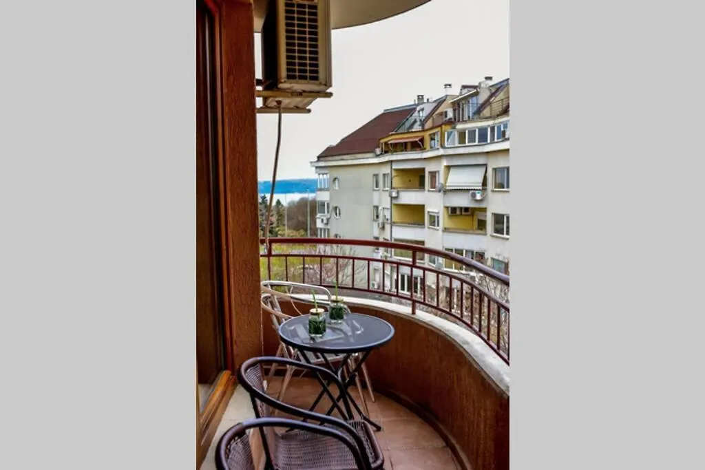 Sea View Apartment Next To Sea Garden And Beach Varna 0*,  Bulgária