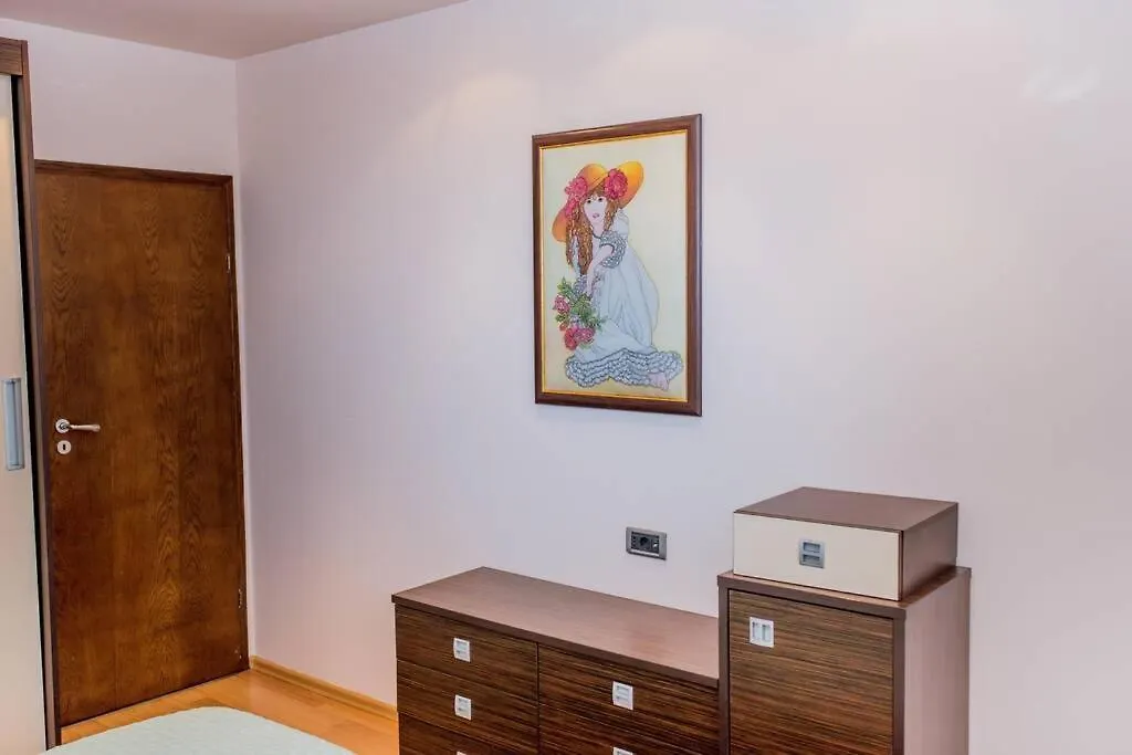Sea View Apartment Next To Sea Garden And Beach Varna